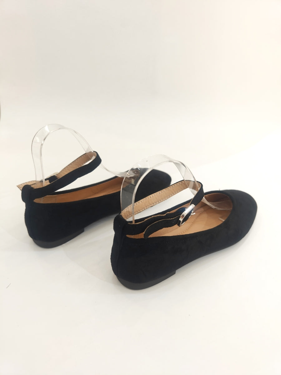 Ballerinas with strap - Black