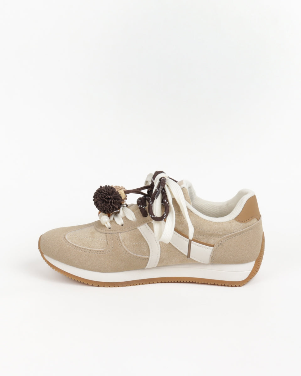 Sneaker with pompom - Beige