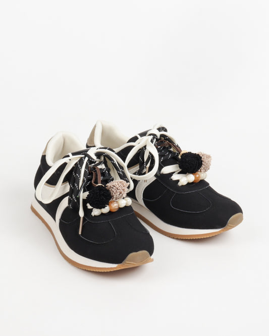 Sneakers with pompom - Black
