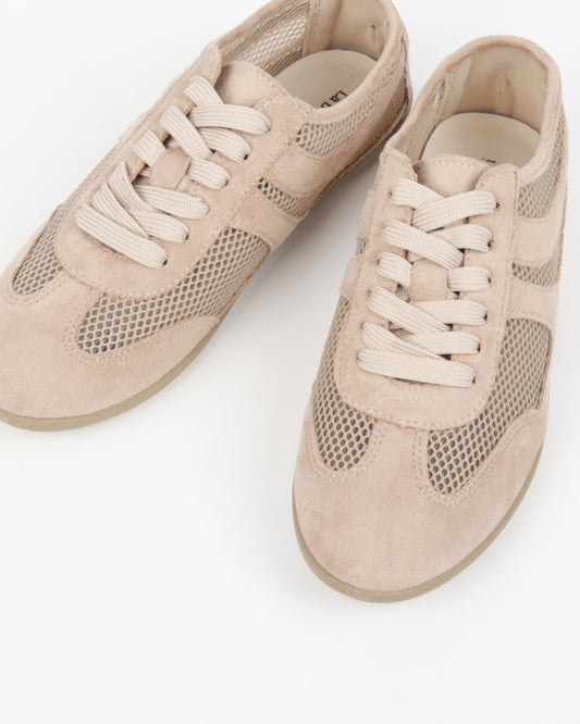 Lightweight Mesh Sneakers - Beige