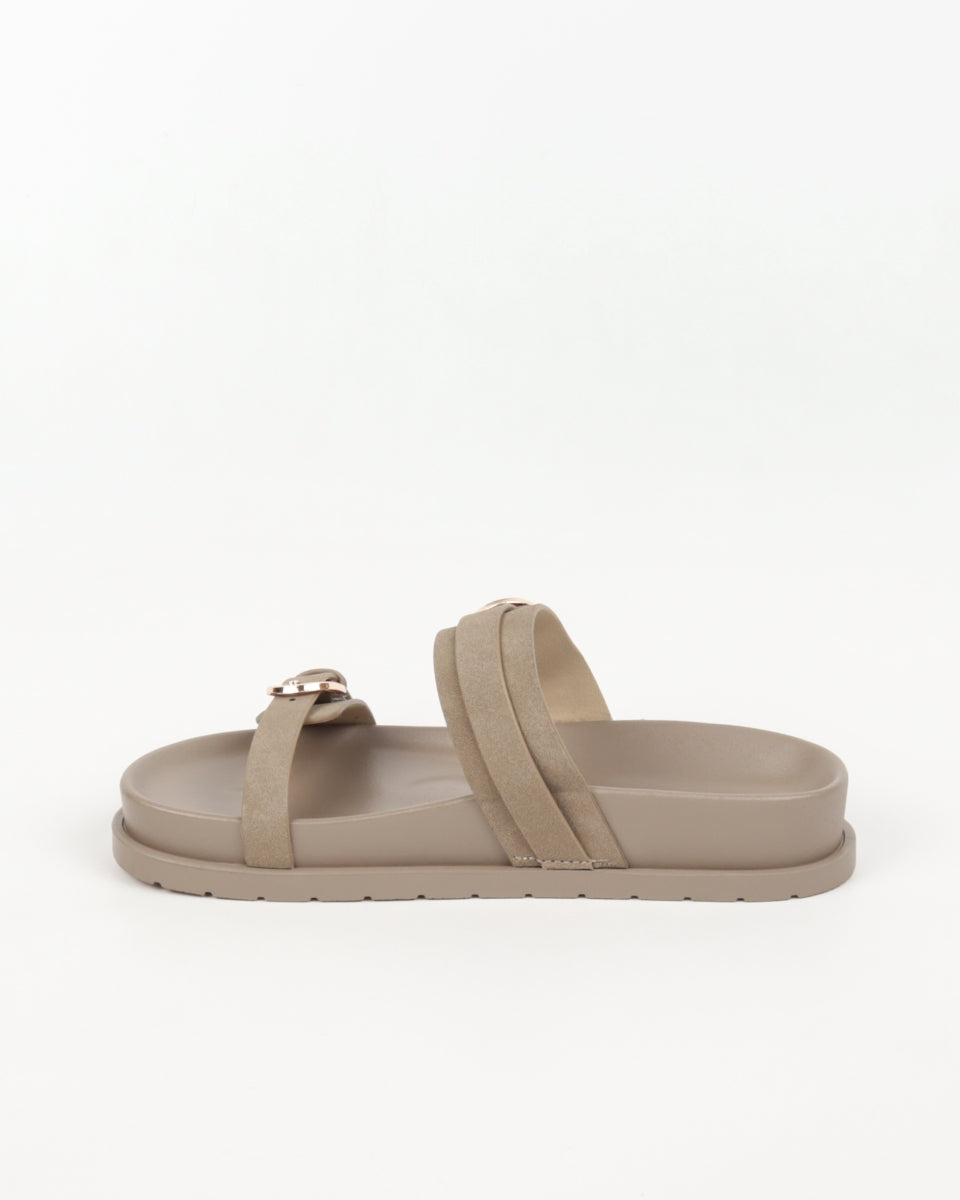 Flat Sandals with Buckle - Beige