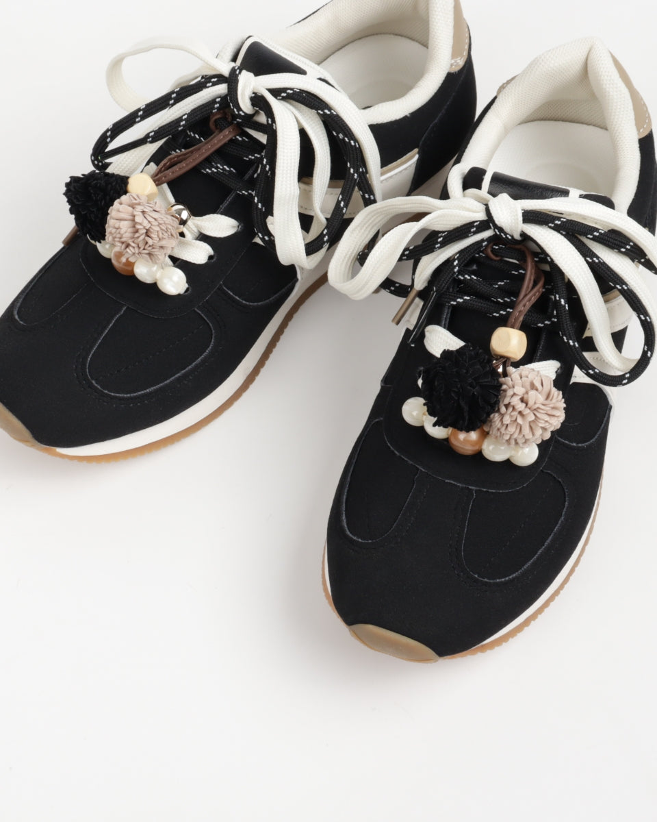 Sneakers with pompom - Black