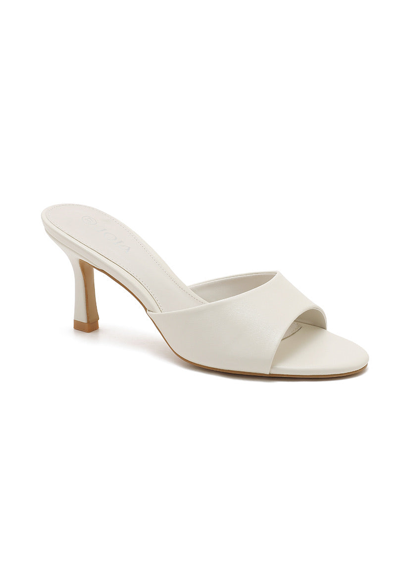Heeled mules - White